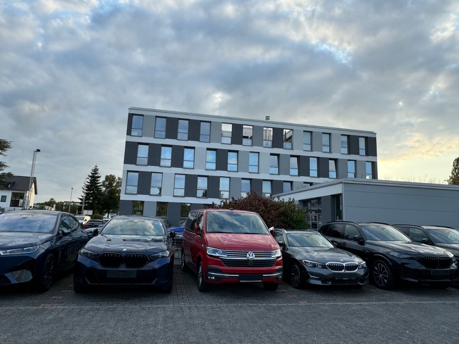 Volvo S60 B4 B INSCRIPTION*LEDER*MEMORY*LED*KEY*NAVI