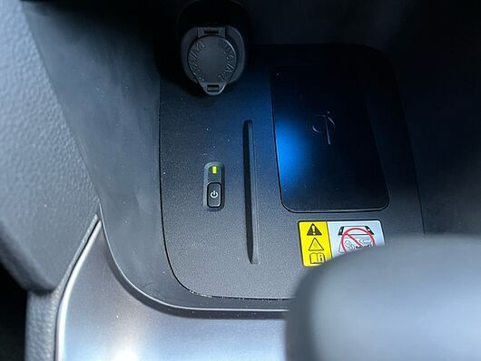 Toyota Yaris Cross 1.5 GR Sport Hybrid -  LED, Navi, el