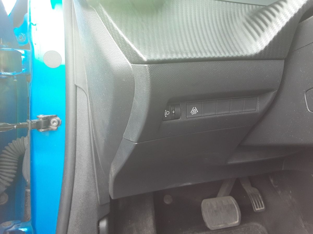 Peugeot 208 e- Active - Samsaru's Car Outlet