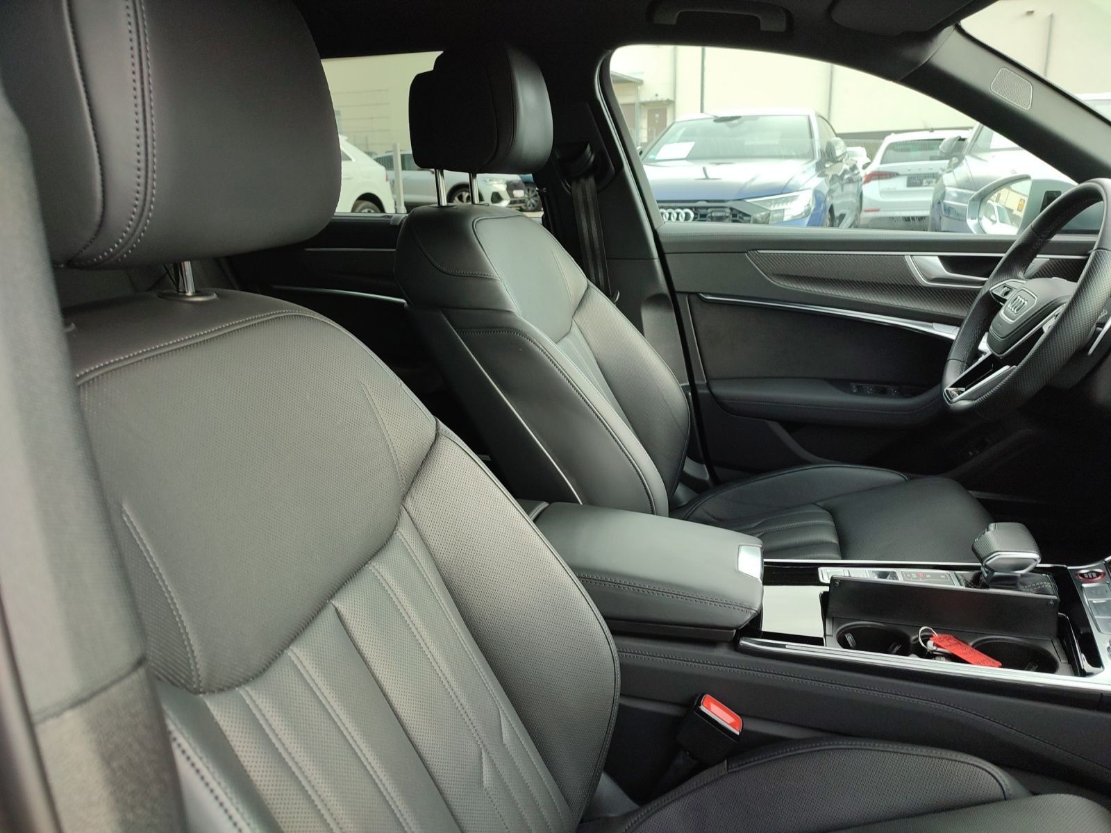 Audi RS 6 Avant quattro*Navi*Matrix*HUD*B&O*AHK*PDC*P