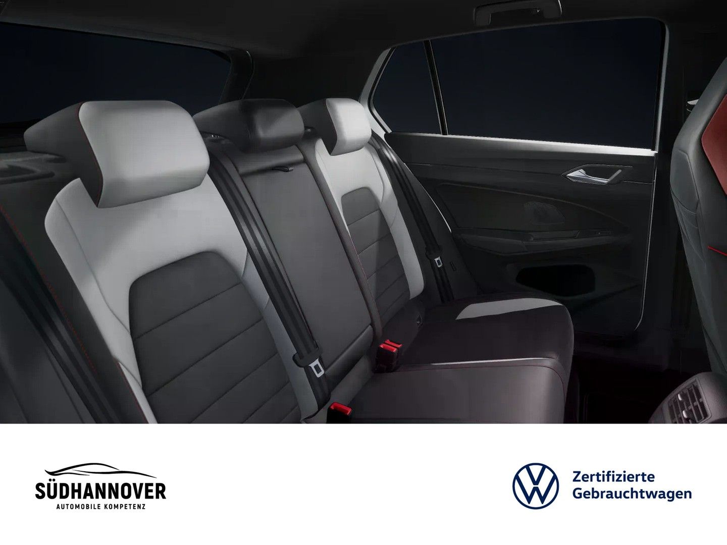 Volkswagen Golf VIII GTI Clubsport 2.0 TSI DSG PANO+RearVie