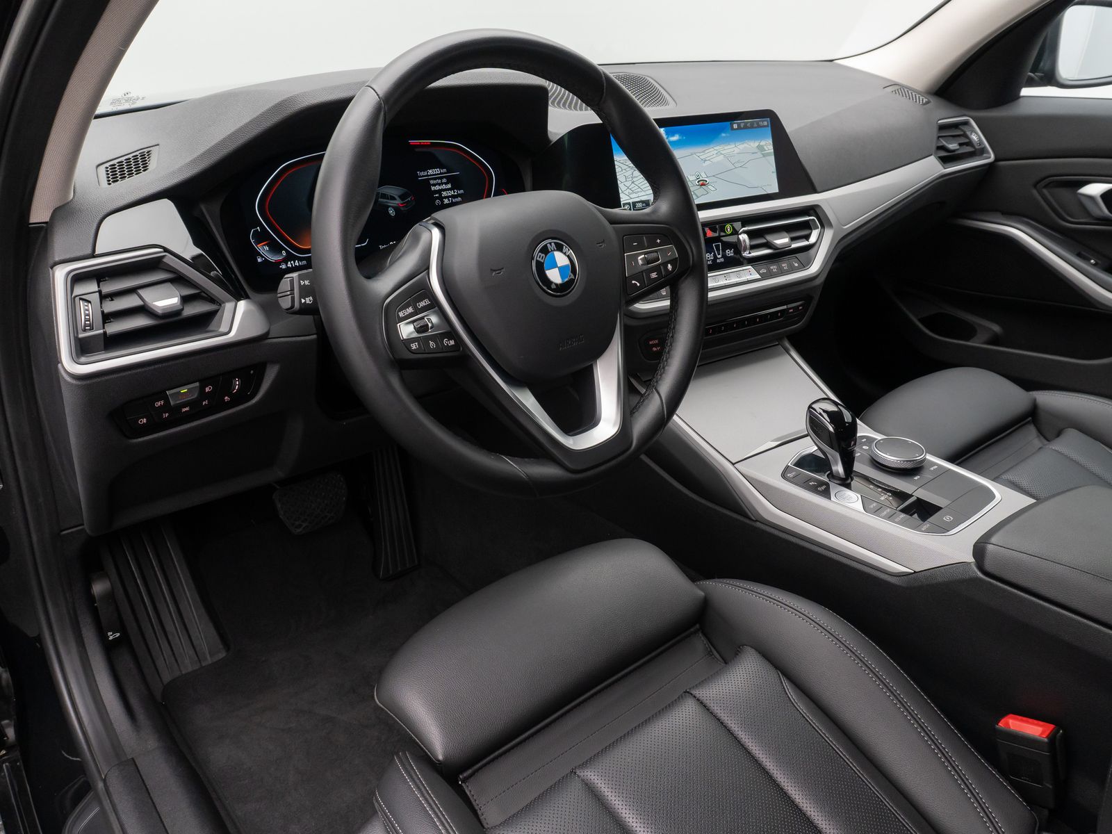 BMW 320i Sport - Samsaru's Car Outlet