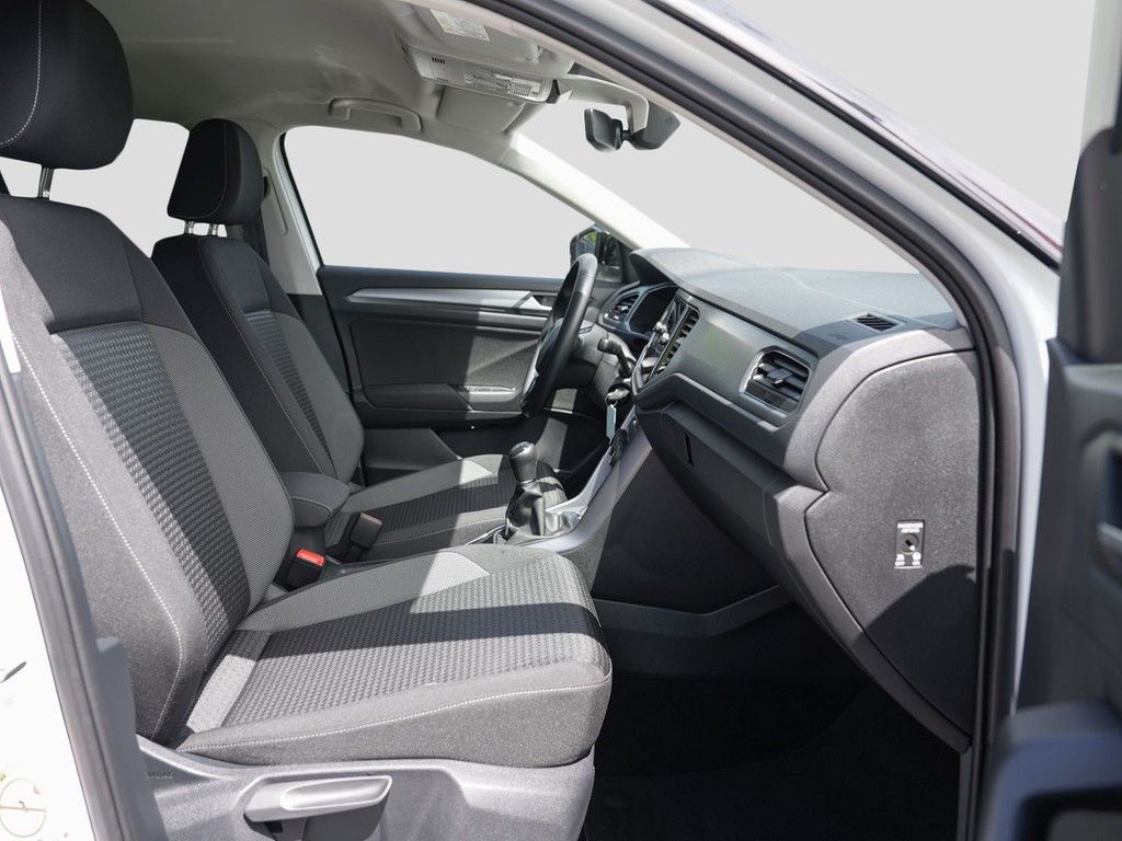 Volkswagen T-Roc 1.5 TSI Active - Samsaru's Car Outlet