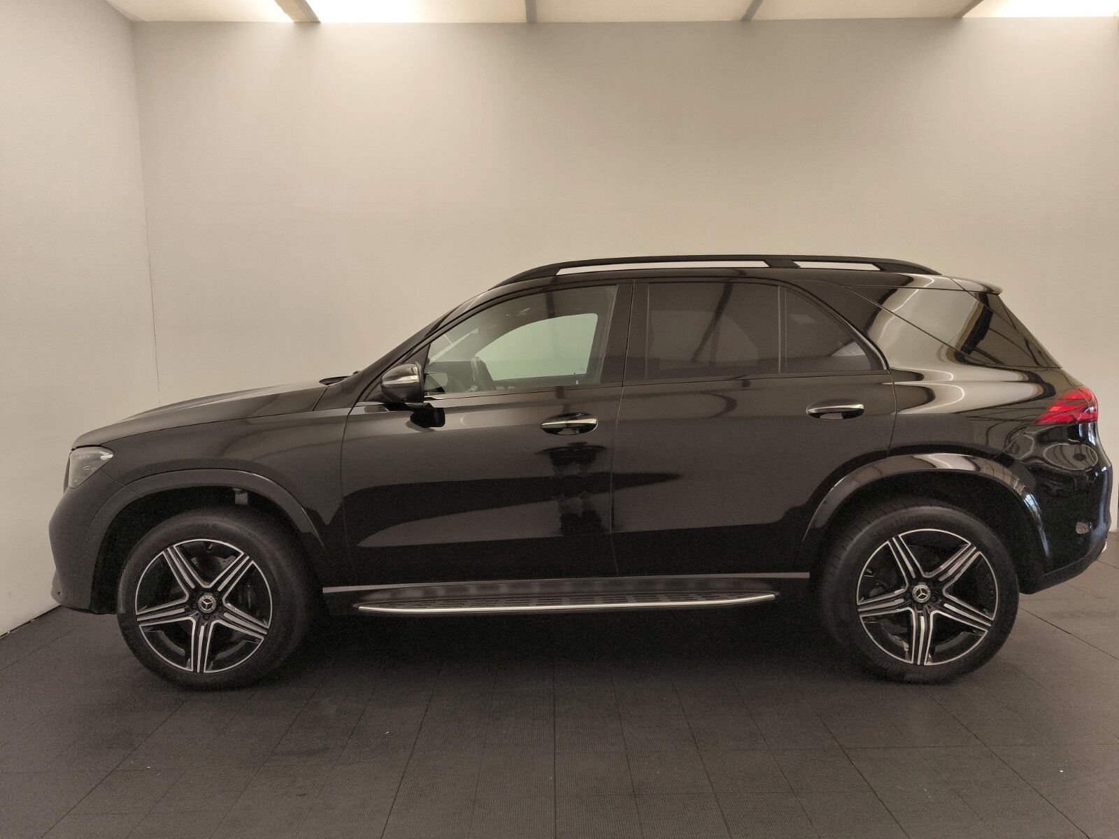 Mercedes-Benz GLE 450 d 4M AMG E-Aktive AHK Akustik Airmatic N