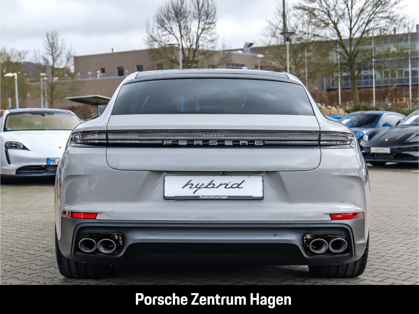 Porsche Panamera 4 E-Hybrid Sportabgasanlage LED-Matrix