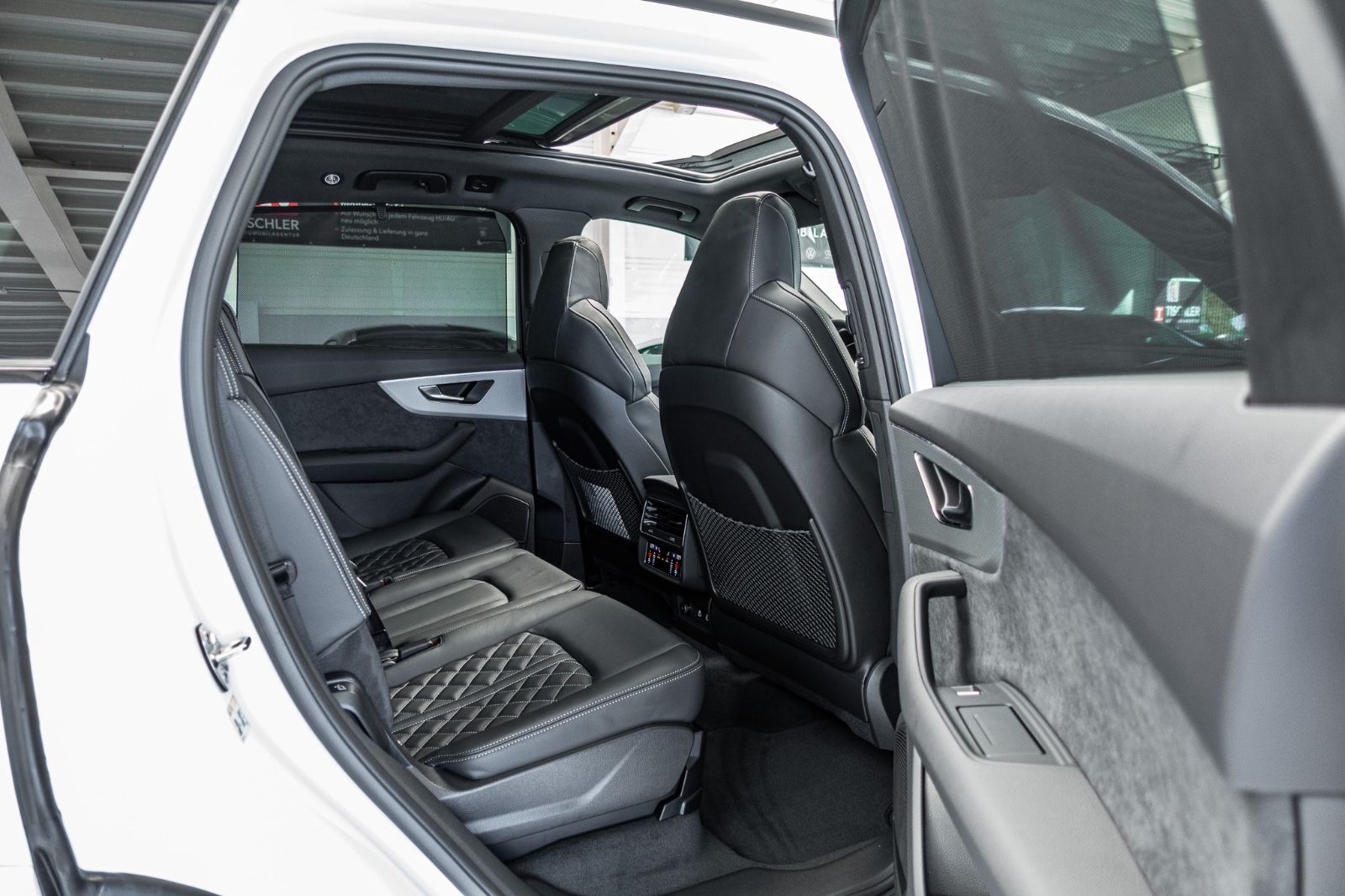 Audi Q7 50TDI Quattro SLine LUFT*AHK*MATRIX*PANO*22"