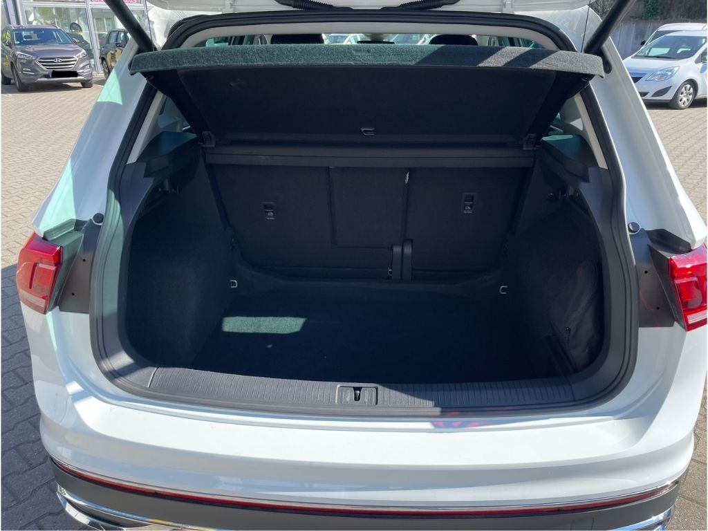 Volkswagen Tiguan Elegance 1.5 TSI - Samsaru's Car Outlet