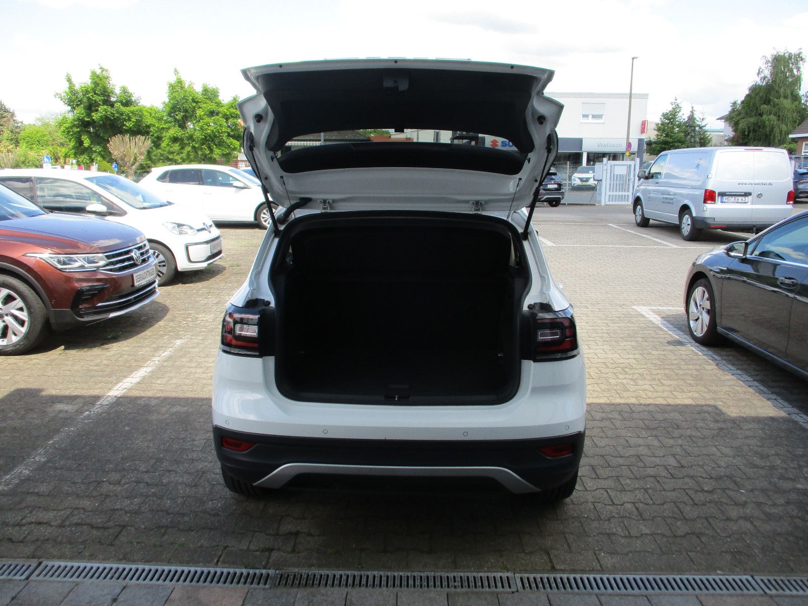Volkswagen T-Cross Style DSG - Samsaru's Car Outlet