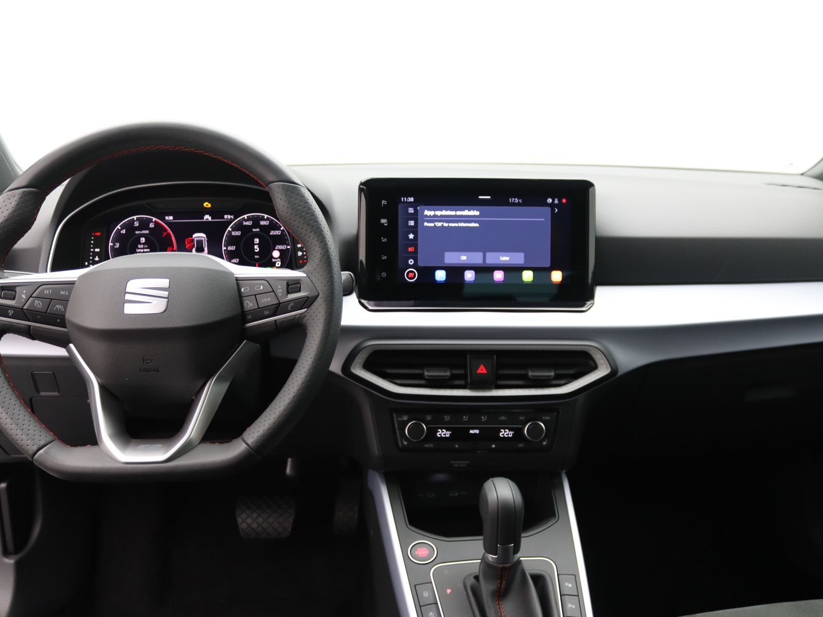 Seat Arona FR 1.5 TSI DSG / Navi, FullLink, AHK, LED