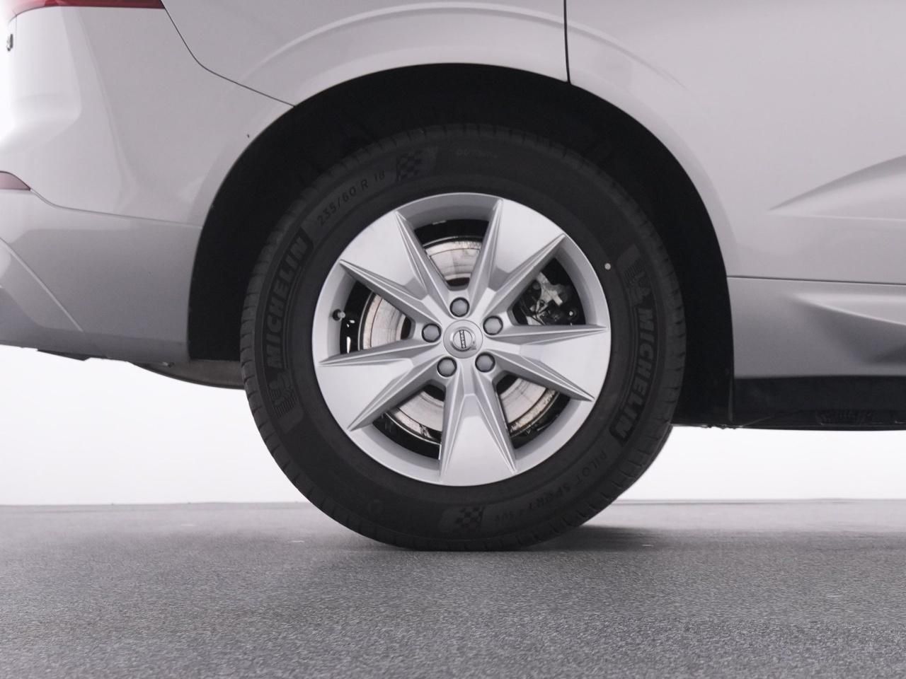 Volvo XC60 B4 Core - Samsaru's Car Outlet