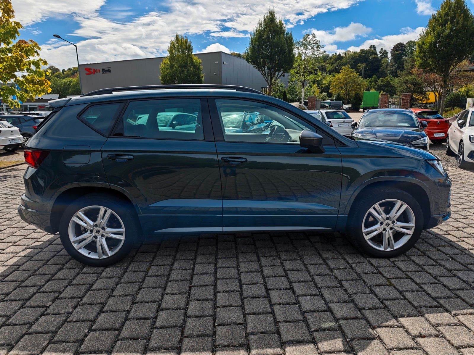 Seat Ateca FR 4Drive DSG 150PS NAVI+SHZ+AHK+APP+