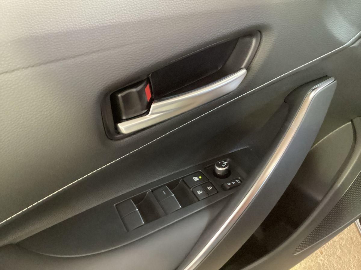 Toyota Corolla Touring Sports - Samsaru's Car Outlet