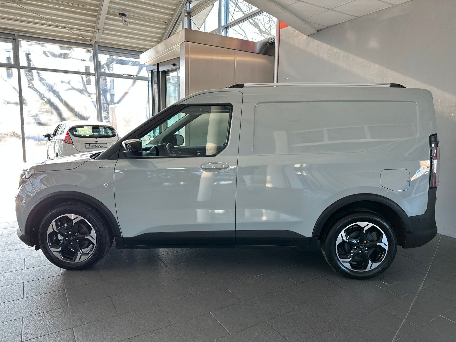Ford Transit Courier Active Kasten #AUTOMATIK #ACC