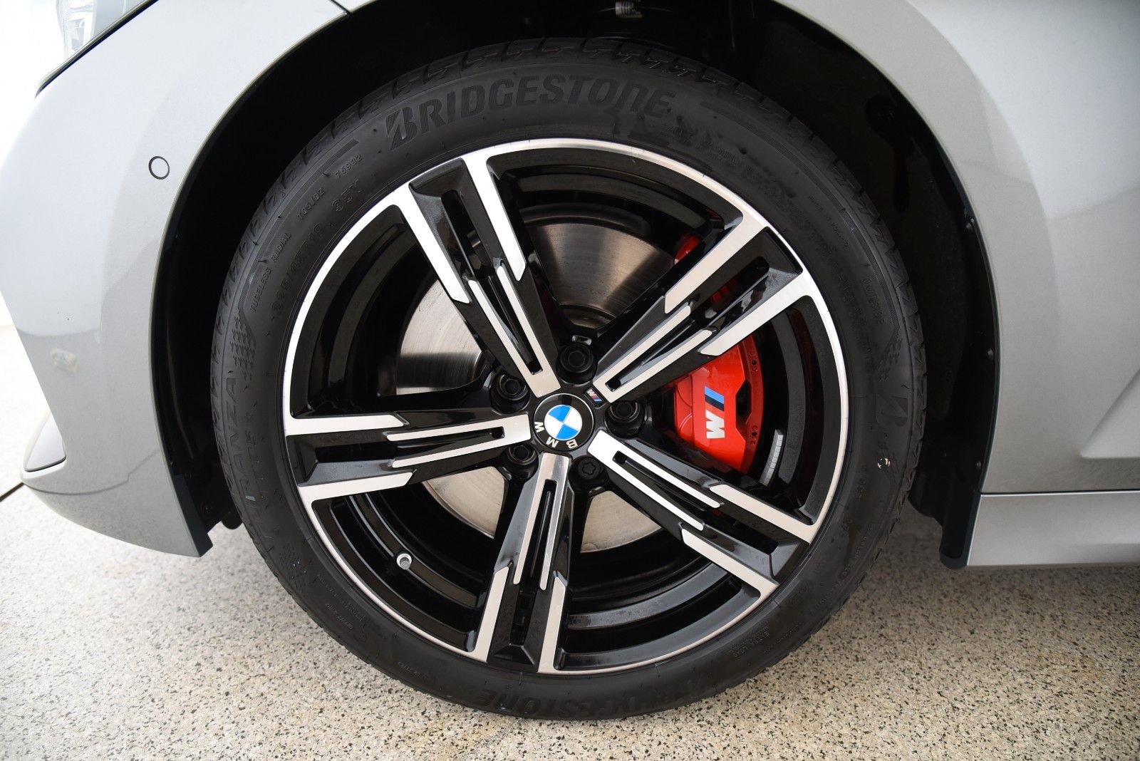 BMW 320d Touring xDrive M Sport Pro ACC Pano HUD H&K