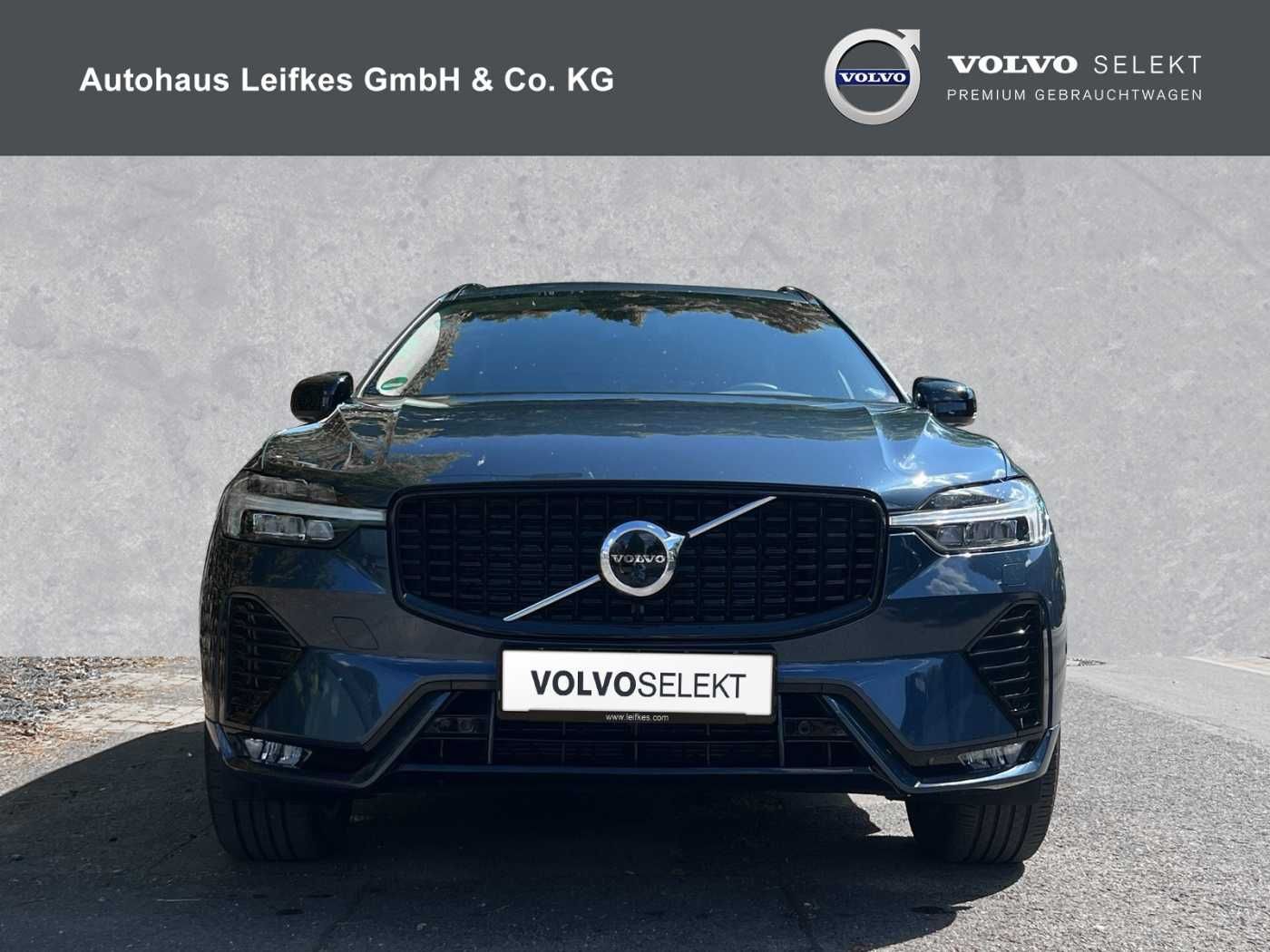 Volvo XC60 B4 D AWD Plus Dark