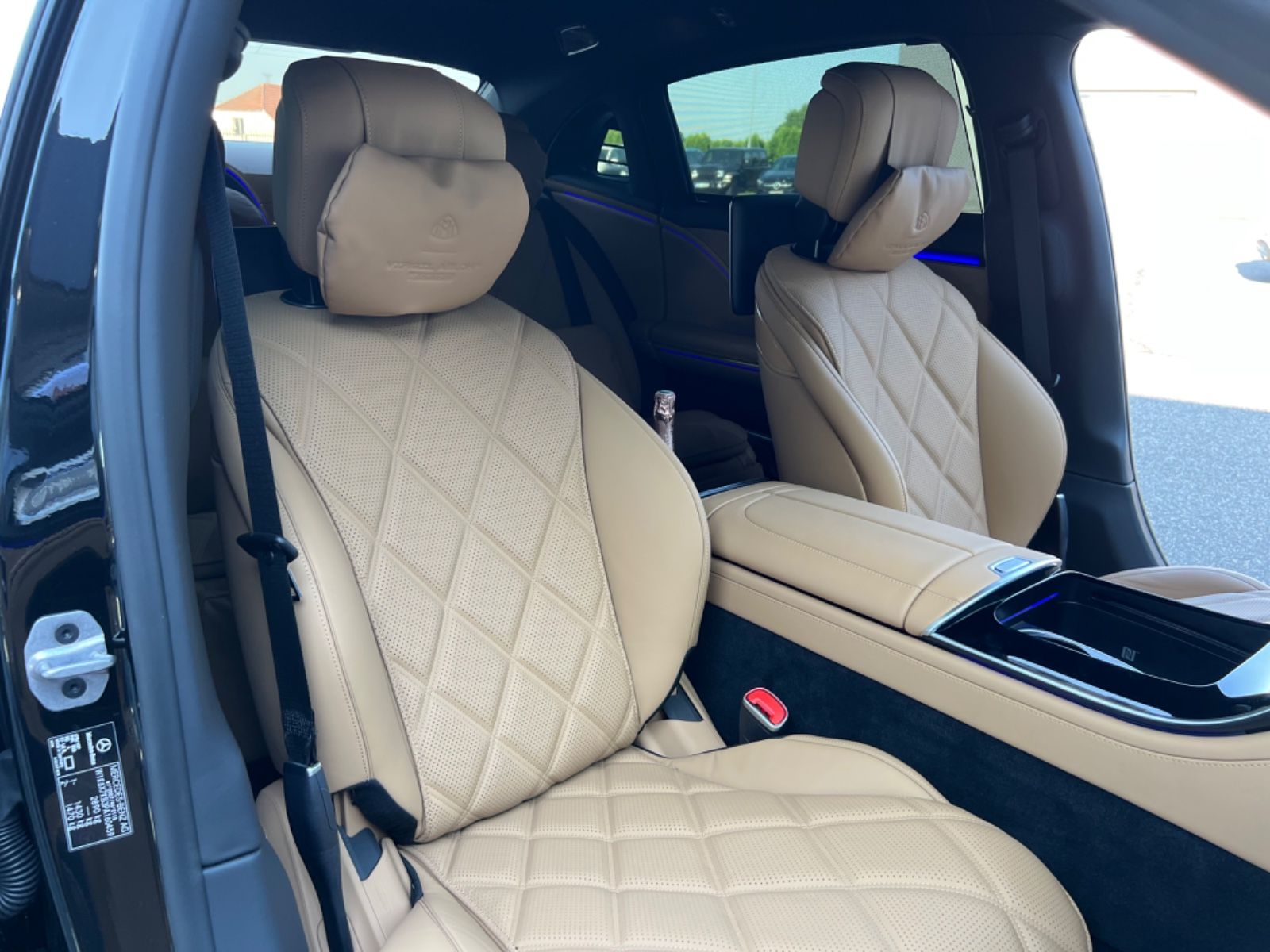 Mercedes-Benz S 680 Maybach - Samsaru's Car Outlet