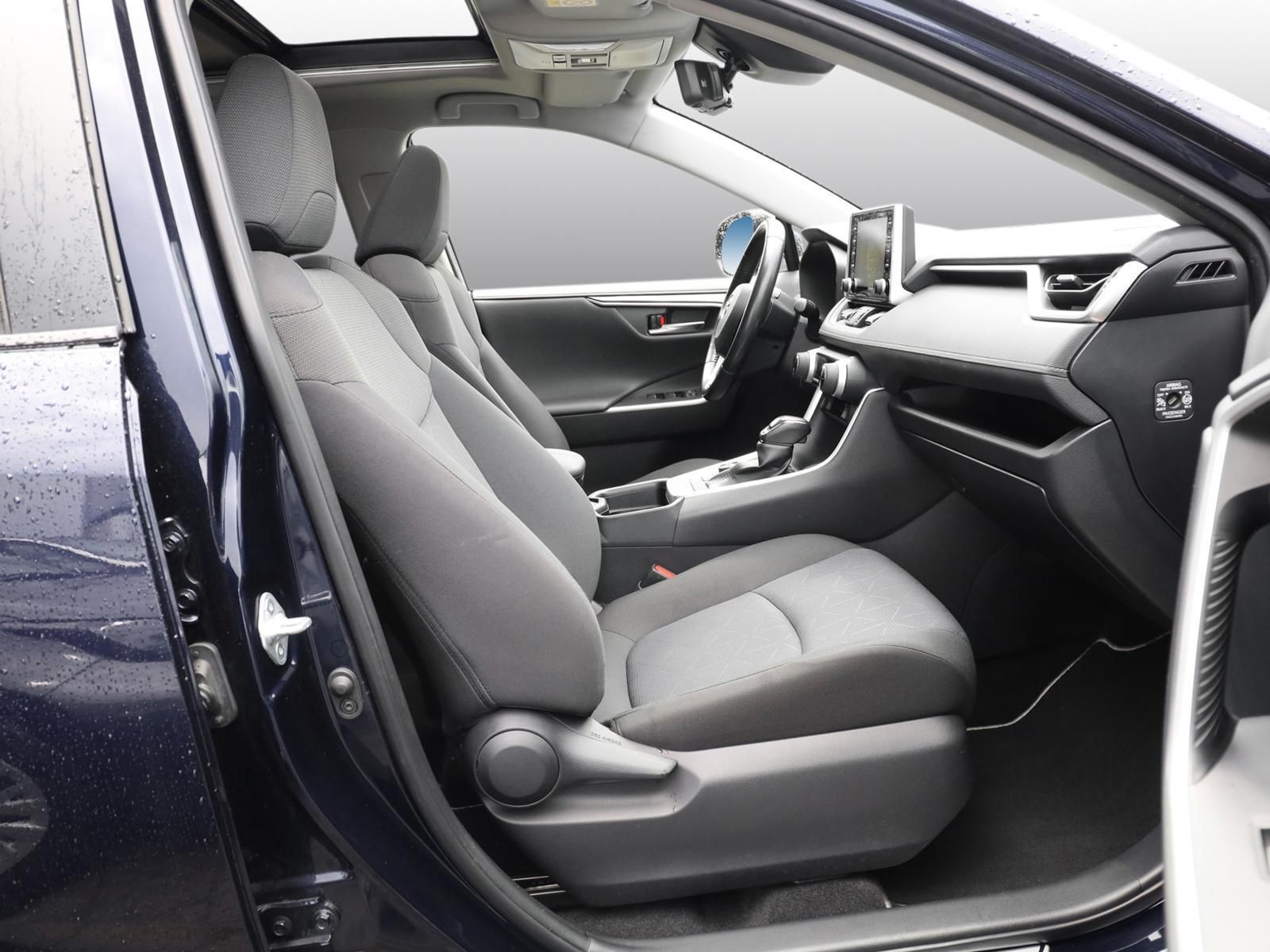 Toyota RAV 4 RAV4 2.5 VVT-i Hybrid Club 4x4 - Samsaru's Car Outlet