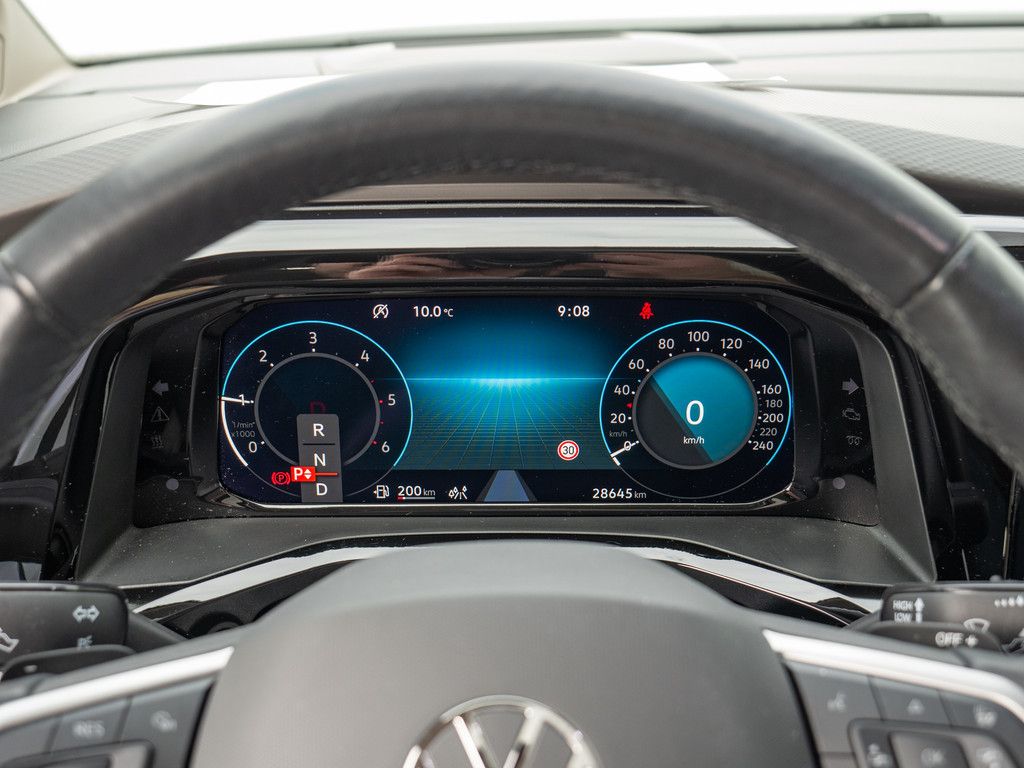 Volkswagen T7 Multivan 2.0TDI DSG - Samsaru's Car Outlet