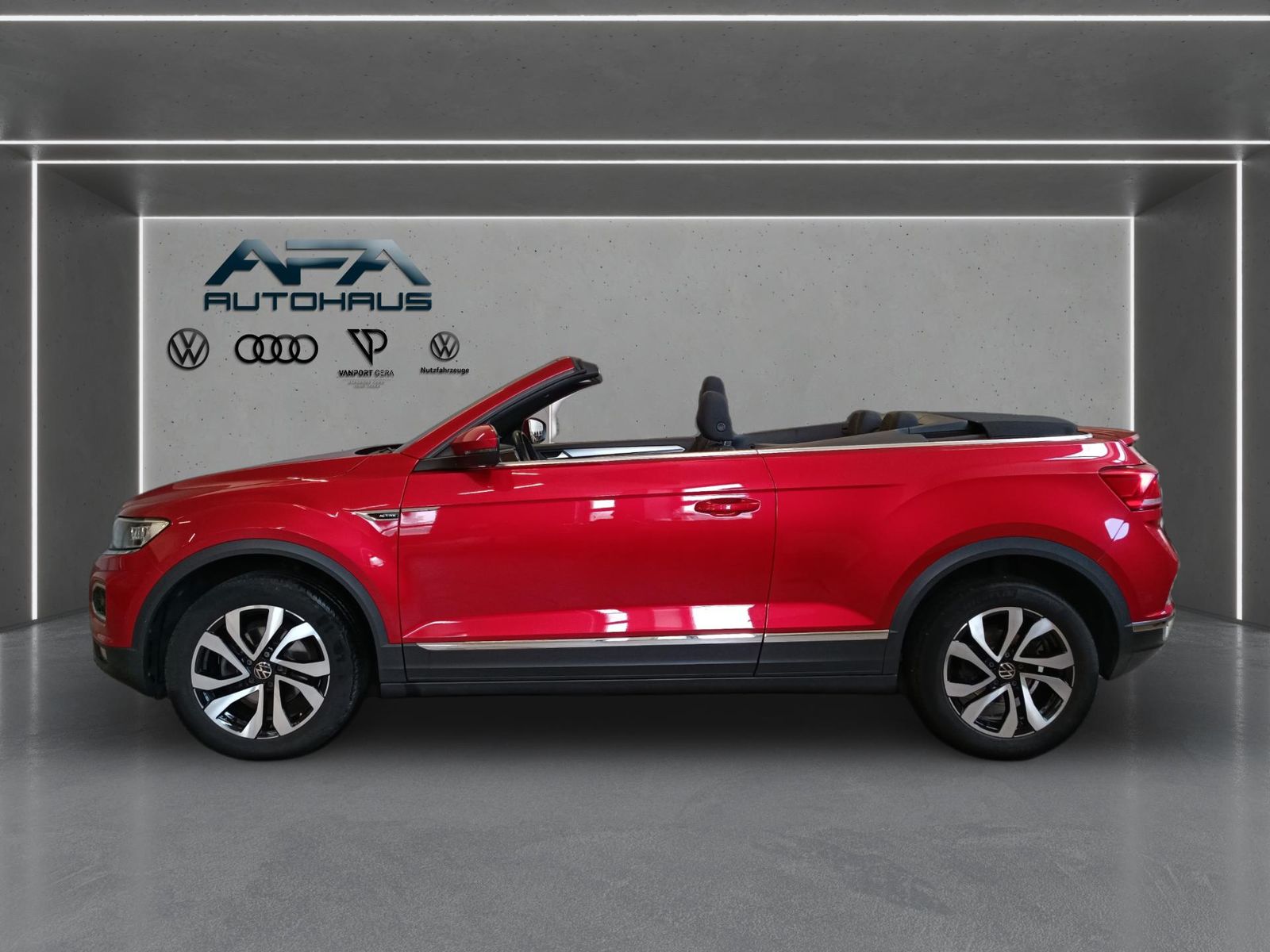 Volkswagen T-Roc Active DSG - Samsaru's Car Outlet