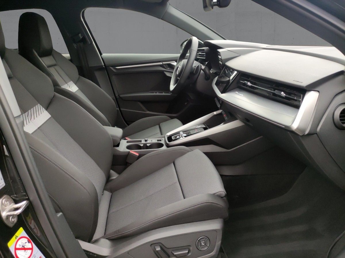 Audi A3 Sportback 45 TFSI e S-TR S-LINE - Samsaru's Car Outlet