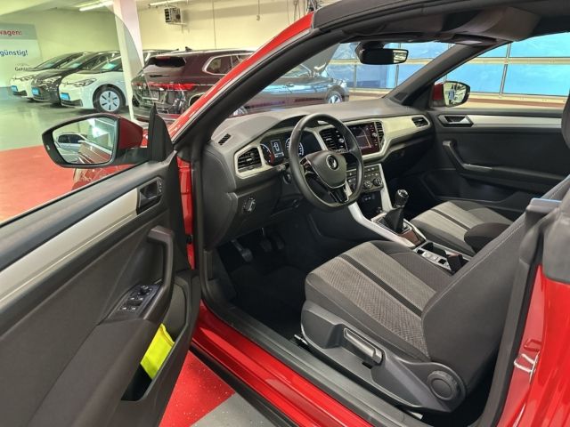 Volkswagen T-Roc Style 1.5 TSI - Samsaru's Car Outlet