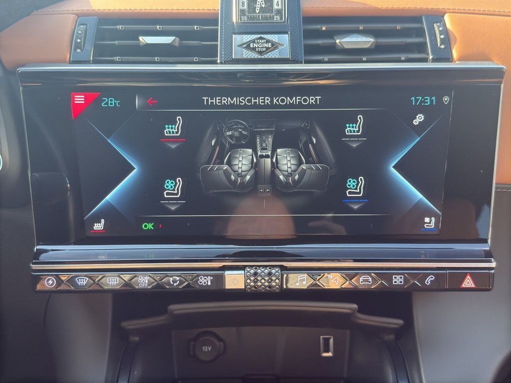 DS Automobiles DS 7 Crossback E-Tense 300 4x4 Grand Chic Opera