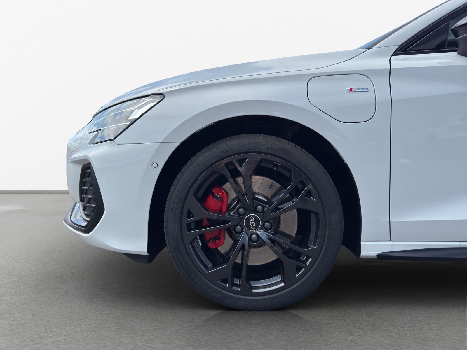 Audi A3 Sportback 45 TFSIe S-LINE*NAVI-PLUS*LED*KAMER