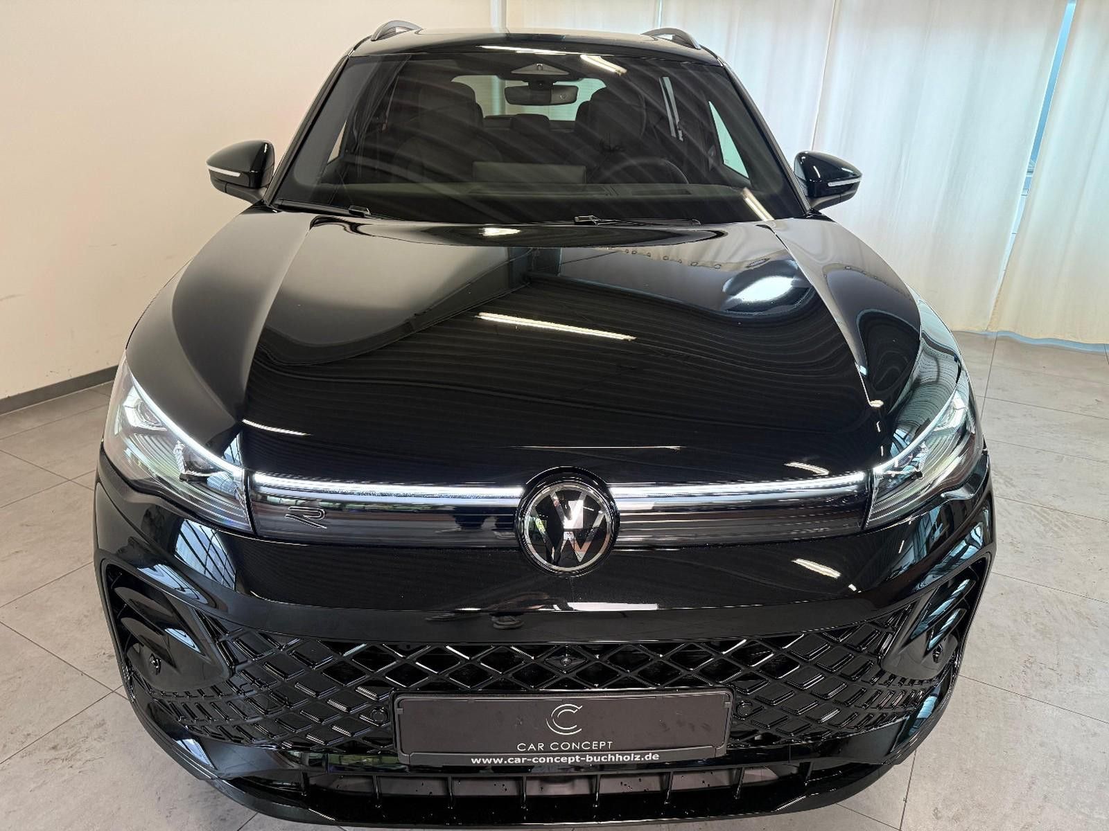 Volkswagen Tiguan 2.0 TDI 4M R-Line PANO LEDER HEAD UP 360°