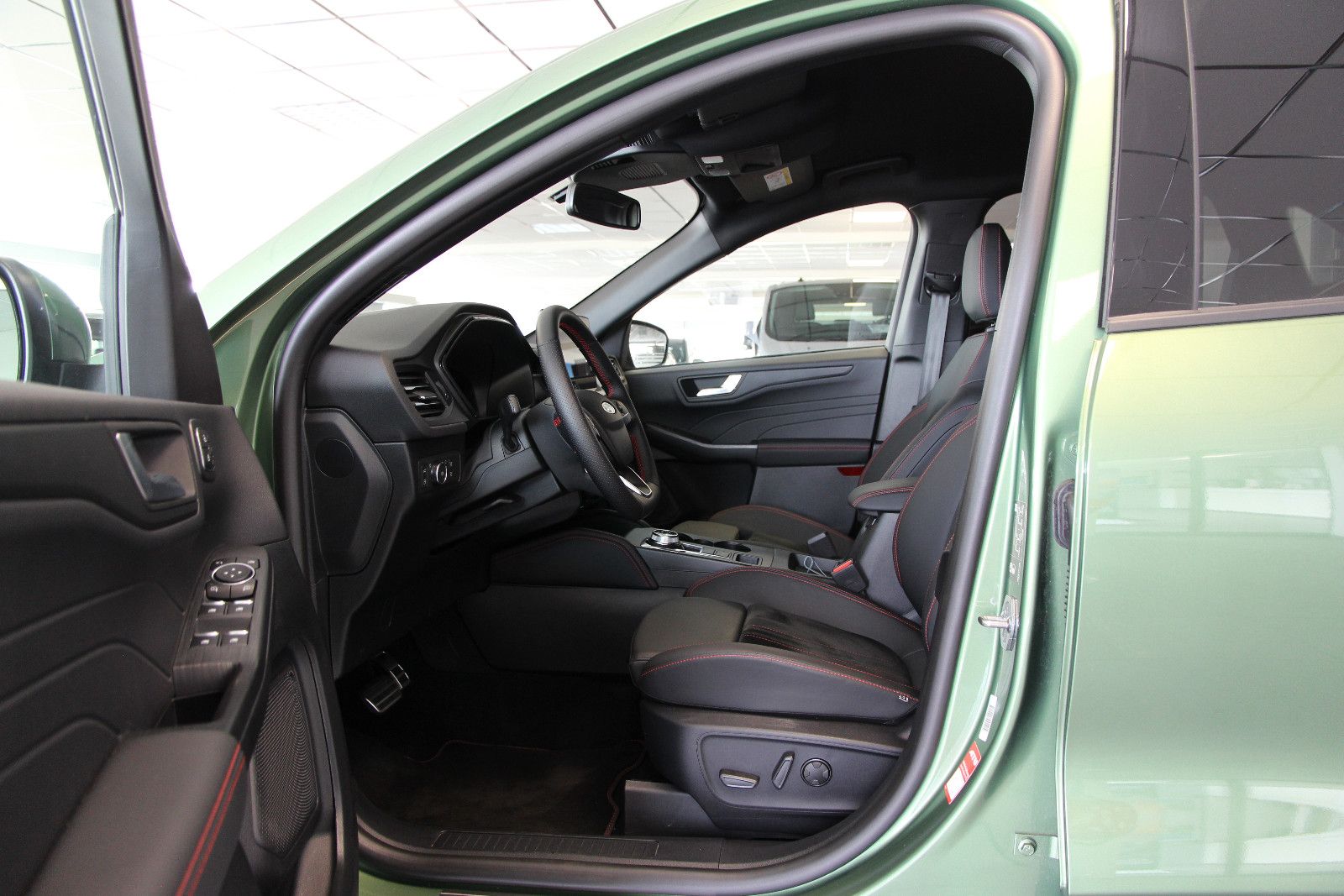Ford Kuga Plug-In Hybrid PHEV ST-Line X LED/HUD/AHK