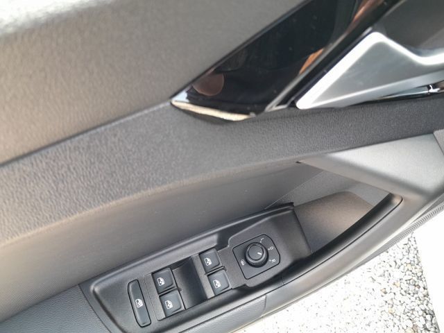 Audi A1 Sportback advanced 30 TFSI S - Samsaru's Car Outlet