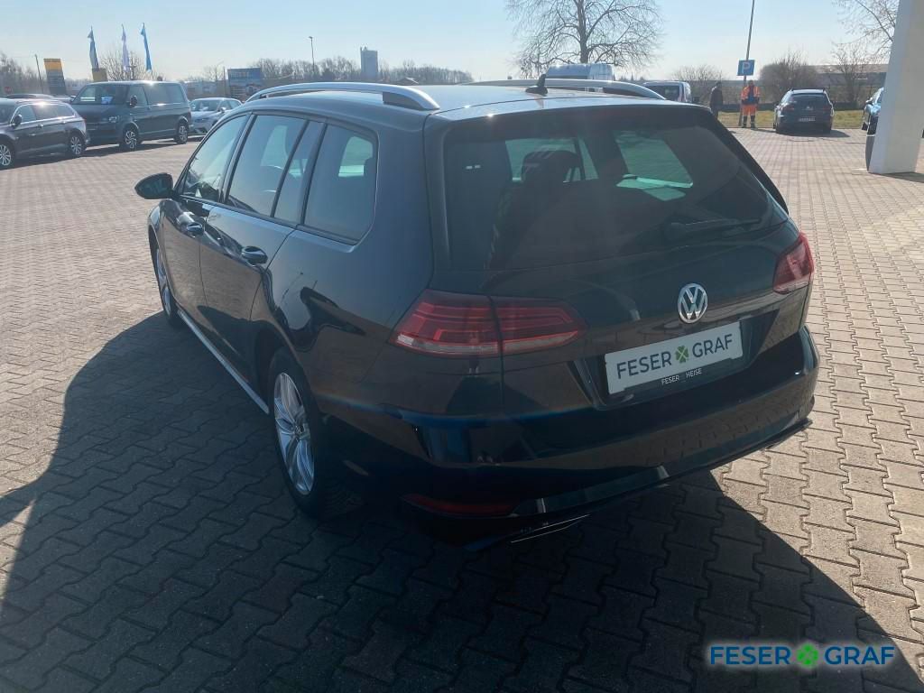 Volkswagen Golf VII Variant 2.0 TDI Comfortline DSG R-Line - Samsaru's Car Outlet