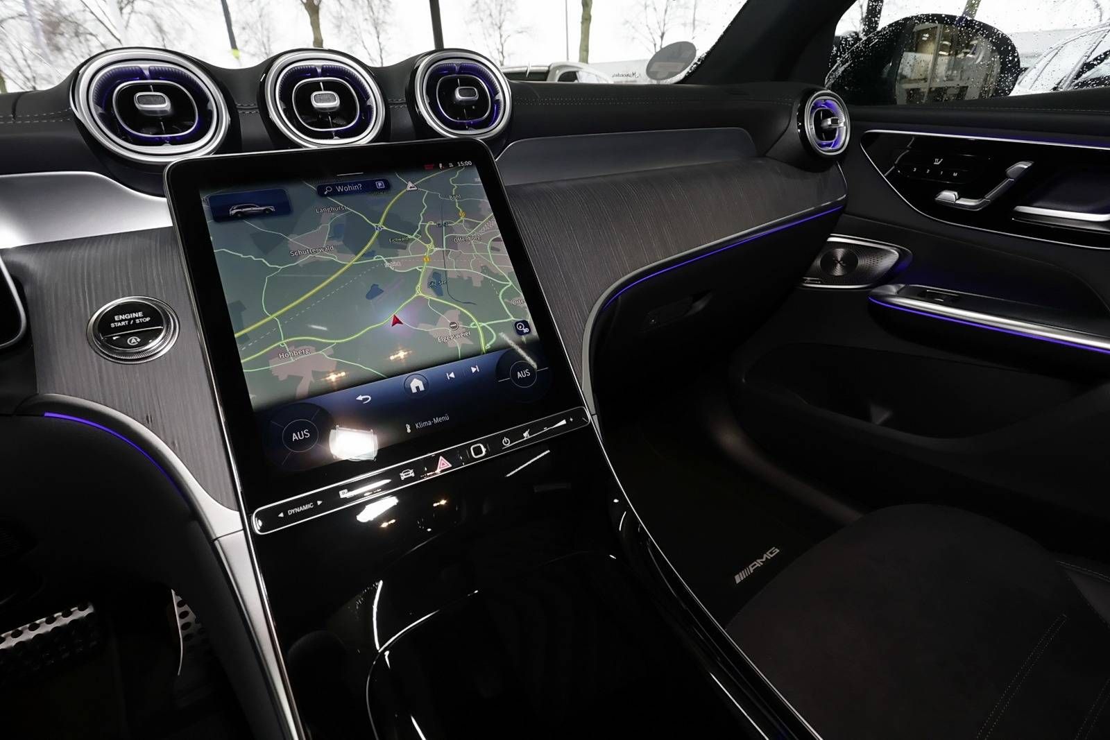 Mercedes-Benz GLC 300 4M DIG-LED+360°+Pano+AHK+Night+Distronic