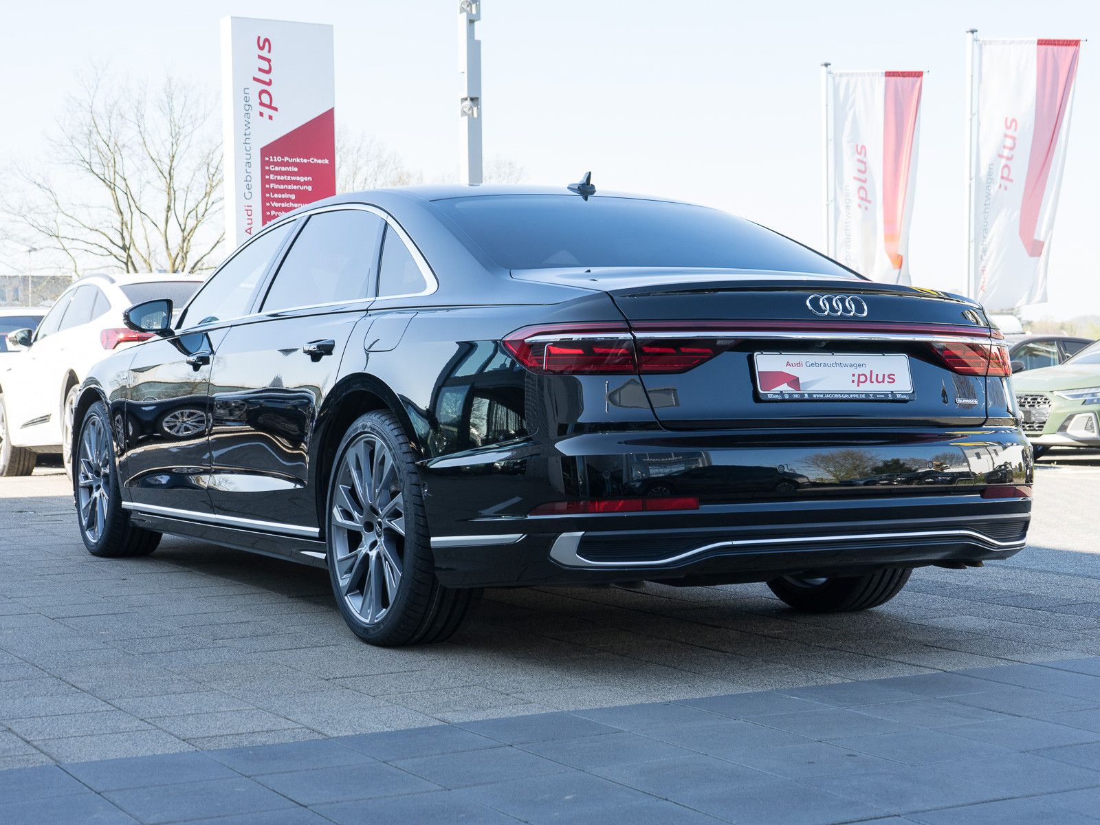 Audi A8 L 60TFSIe S line - Samsaru's Car Outlet
