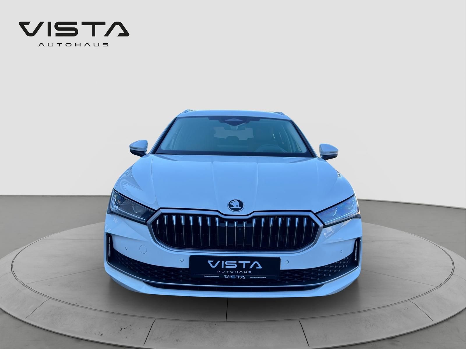 Skoda Superb 4x4 L&K*STHZ*AHK*360*ACC*HUD*LEDER*CANTON