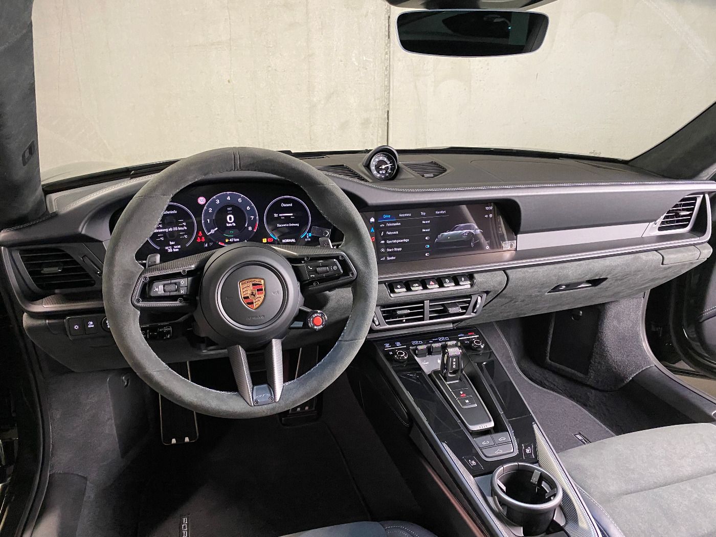Porsche 992 (911) Carrera 4 GTS | Liftsystem | InnoDrive