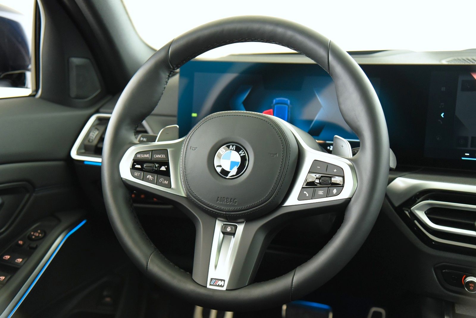 BMW 320d Touring xDrive M Sport - Samsaru's Car Outlet