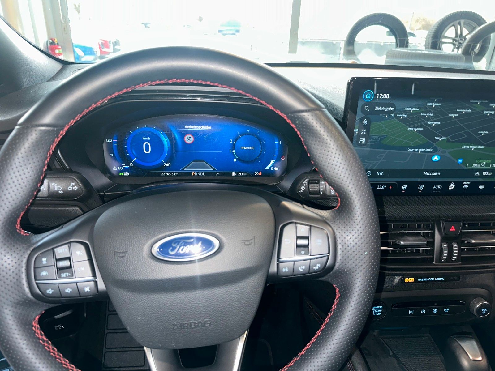 Ford Focus Turnier ST-Line X Automatik 155PS Winter