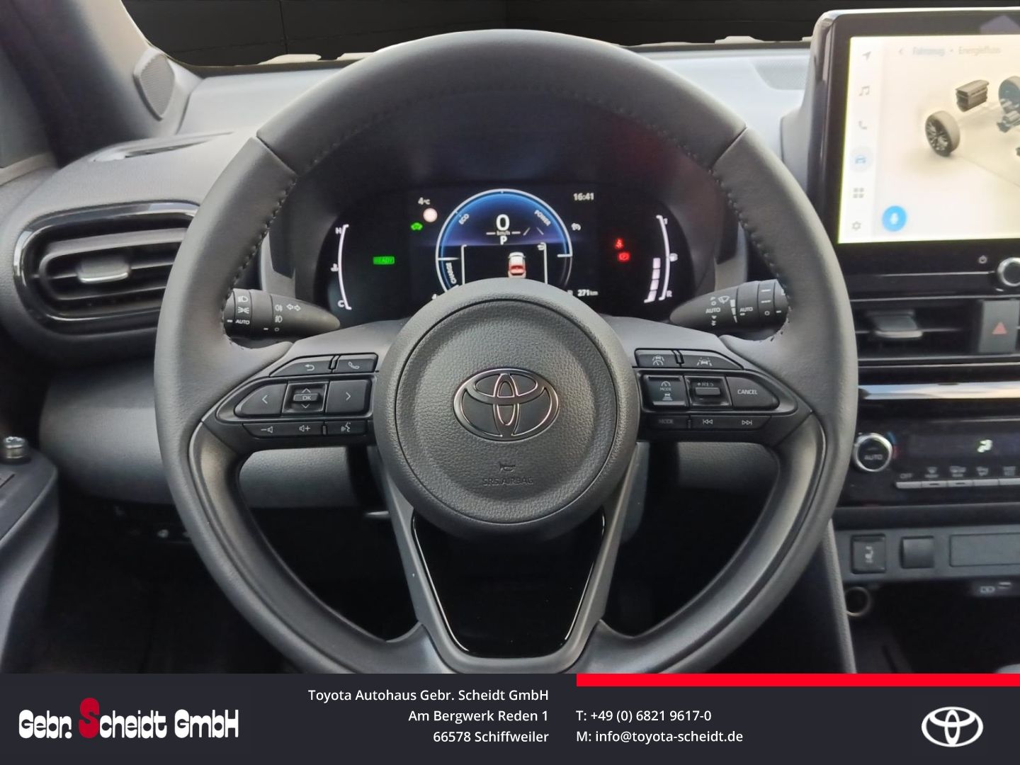 Toyota Yaris Cross Hybrid Teamplayer Totwinkelassistent