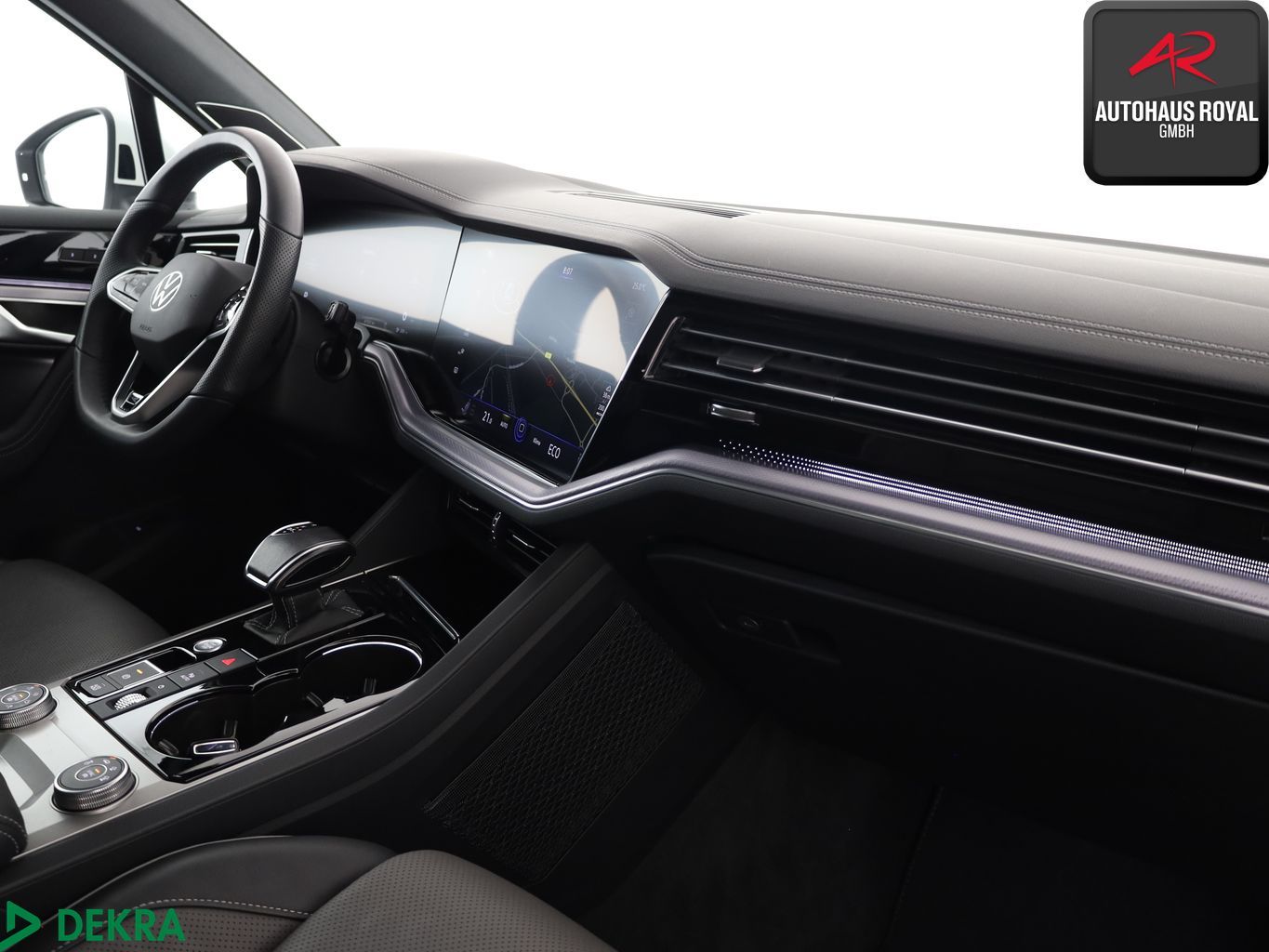 Volkswagen Touareg 3.0 TDI 4M R LINE STANDHZ,DYNAUDIO,360°