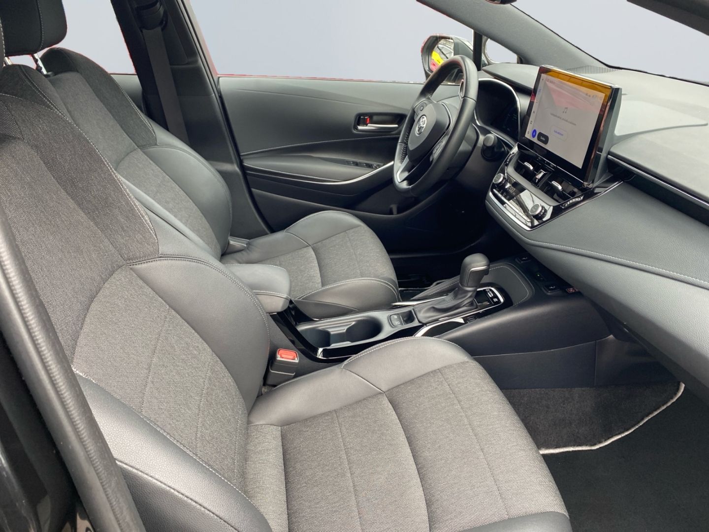 Toyota Corolla 1.8 Hybrid Team D *Bi-LED*ACC*Kamera*SHZ