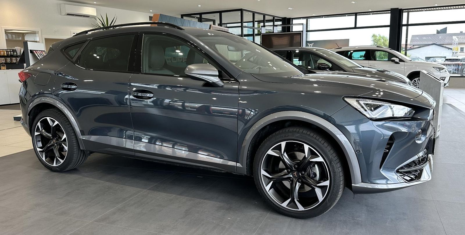 Cupra Formentor 1.4 e-hybrid - Samsaru's Car Outlet