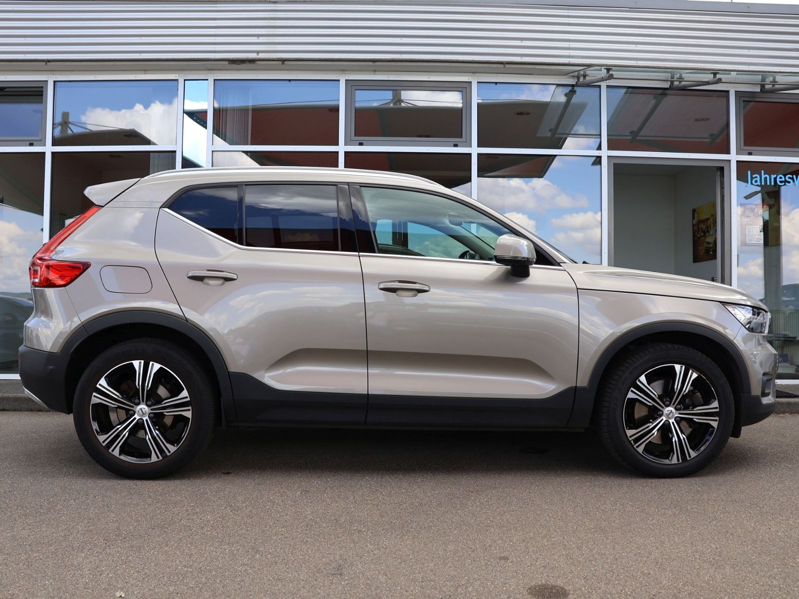 Volvo XC40 Inscription Recharge Plug-In Hybrid 2WD