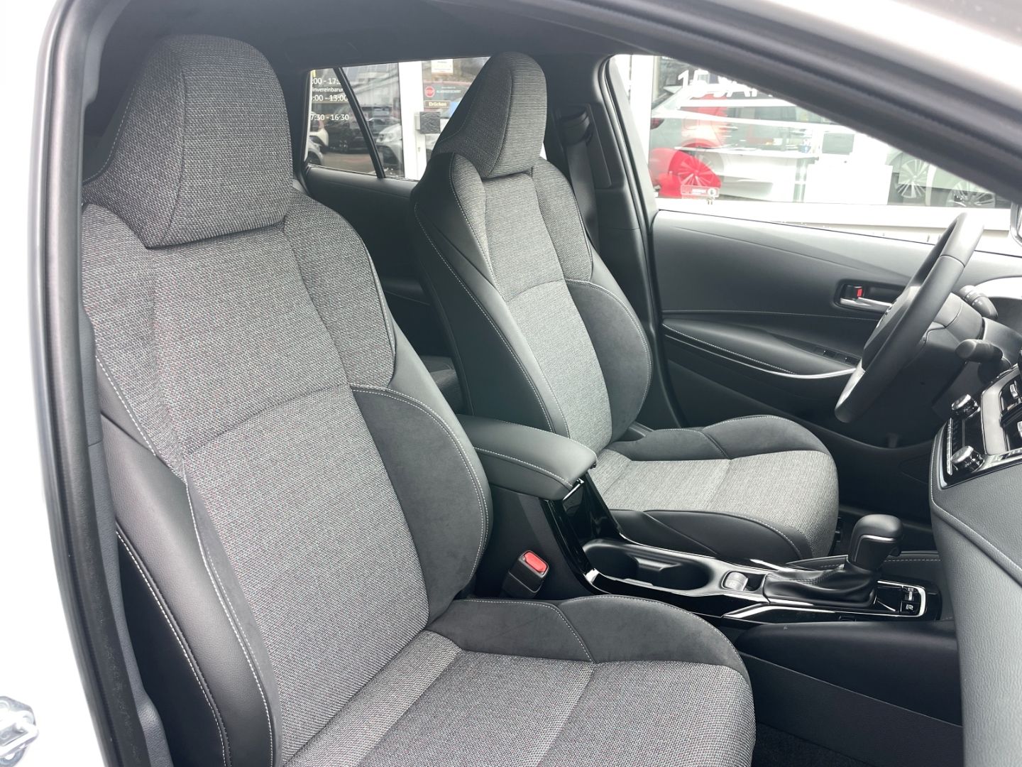 Toyota Corolla TS 1.8 Hybrid Teamplayer *Technik-Paket*