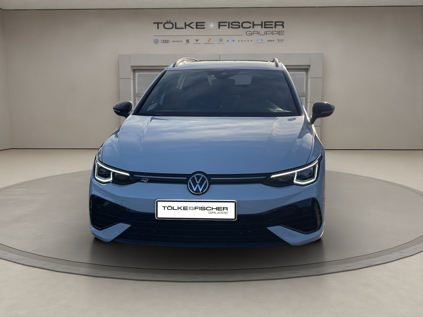 Volkswagen Golf VIII Variant 2.0 TSI R 4Motion DCC IQLight