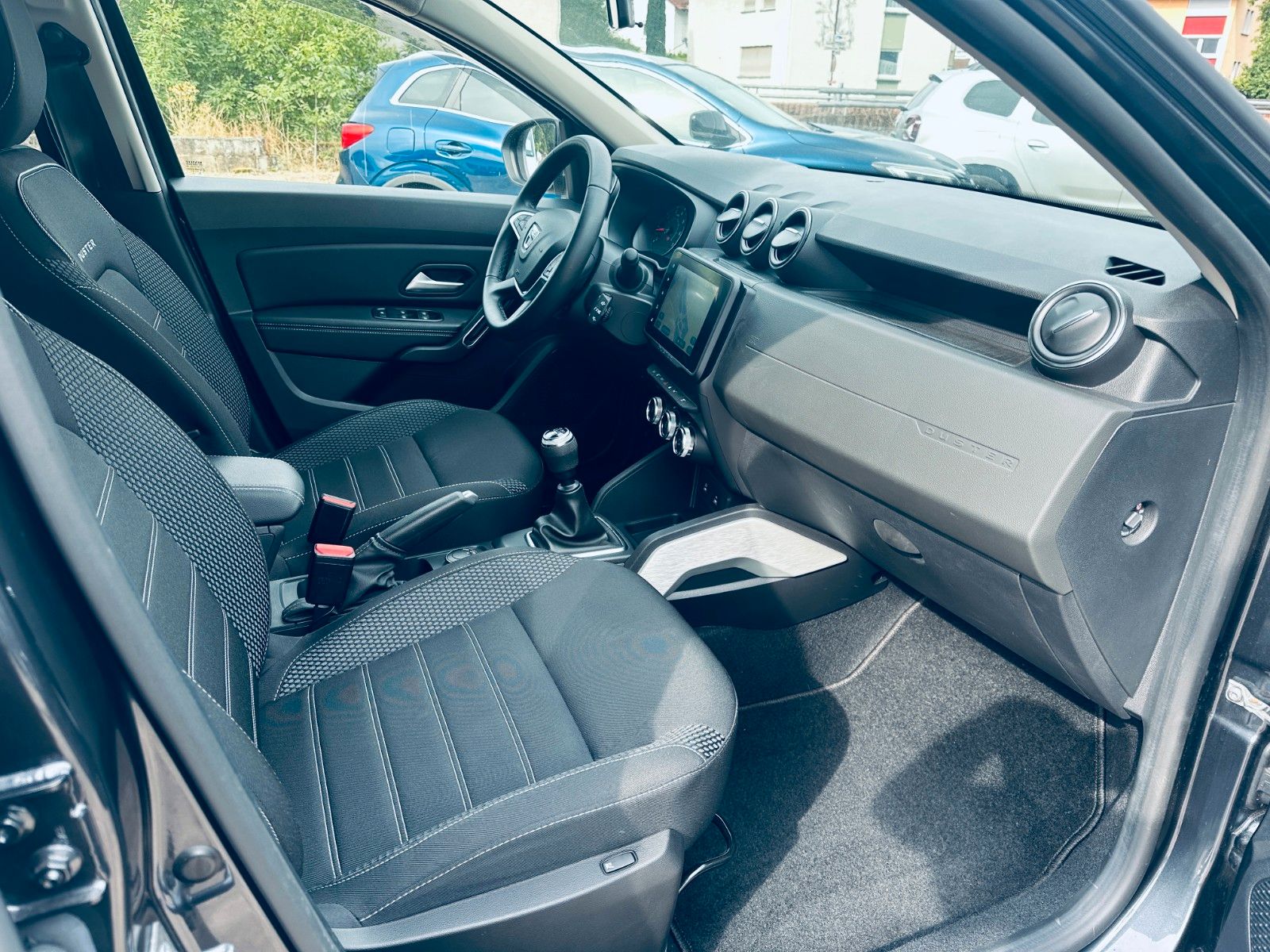 Dacia Duster Prestige 4WD - Samsaru's Car Outlet