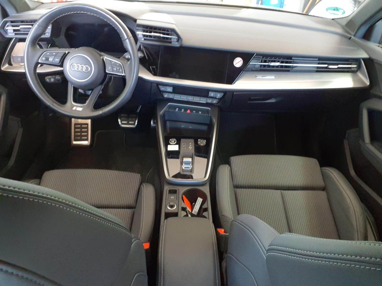 Audi A3 Sportback 30 TFSI LED Navi PDC+ Teilleder