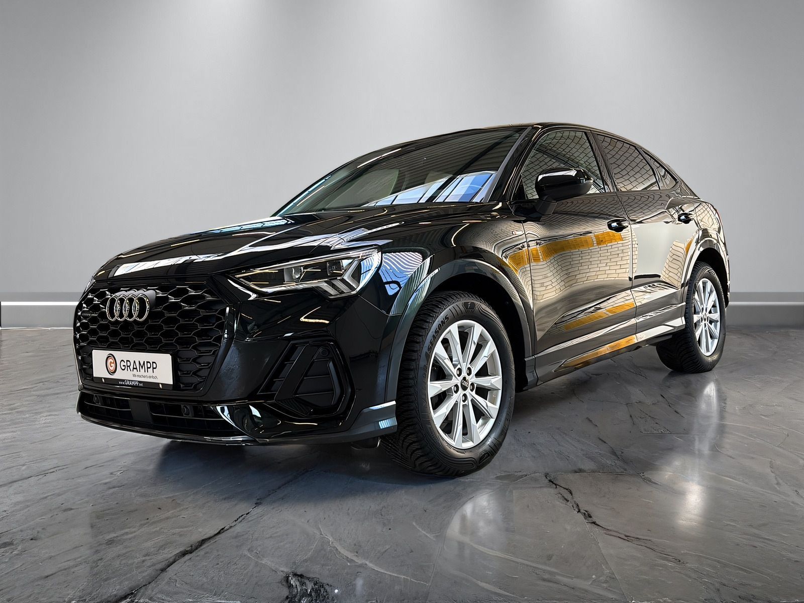Audi Q3 Sportback S line 35 TDI quattro - Samsaru's Car Outlet