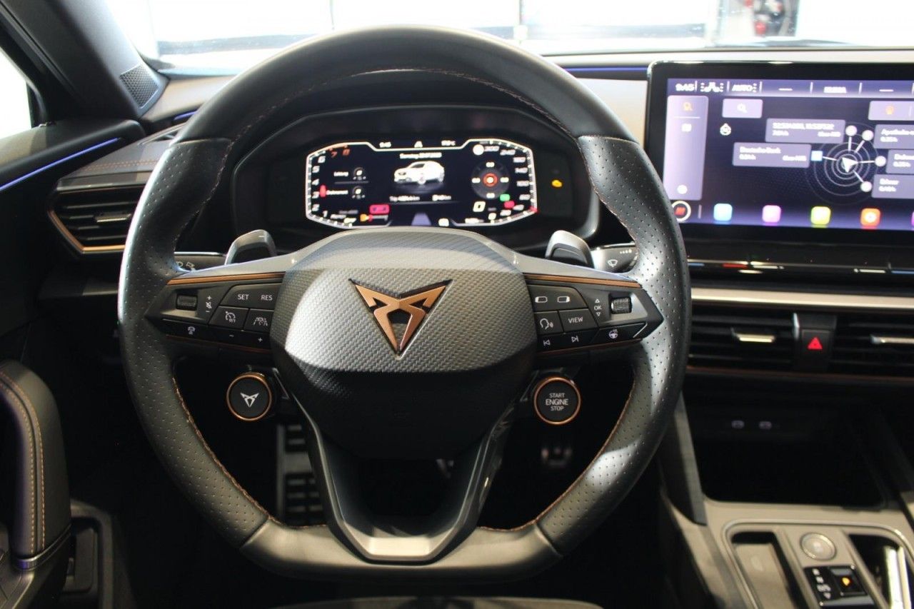 Cupra Formentor VZ 2.0 TSI DSG 4Drive 4JGAR/AHK/PANO/e