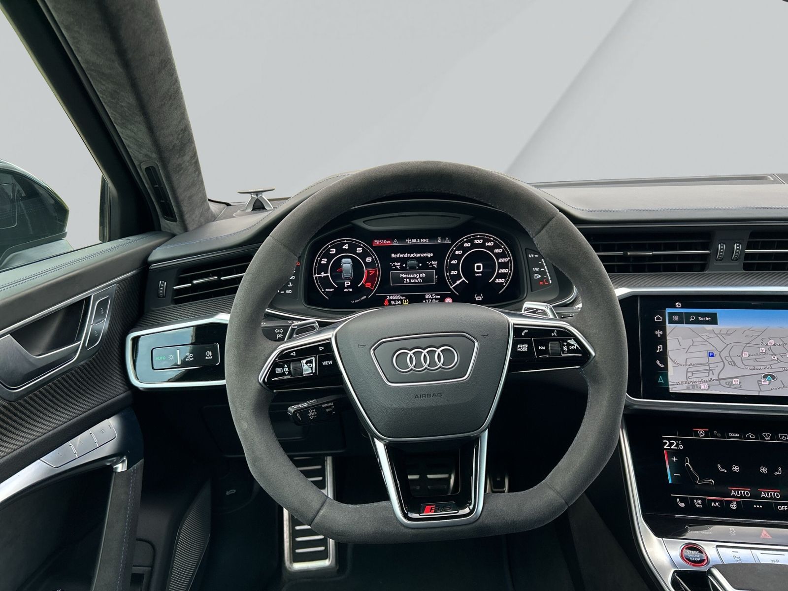 Audi RS6 Avant quattro "25 JAHRE RS" MATRIX+AHK+PANO+