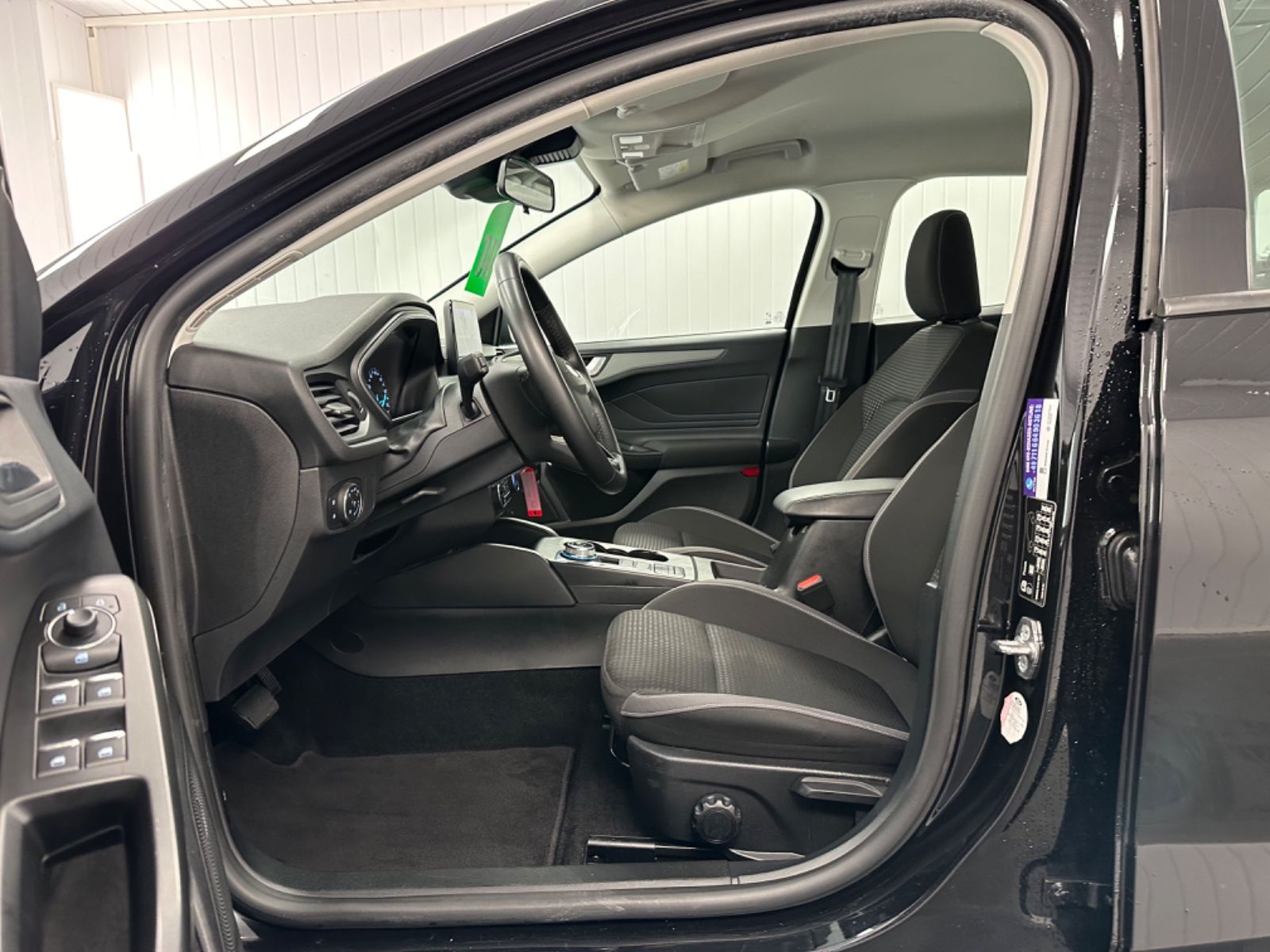Ford Focus Turnier - Samsaru's Car Outlet